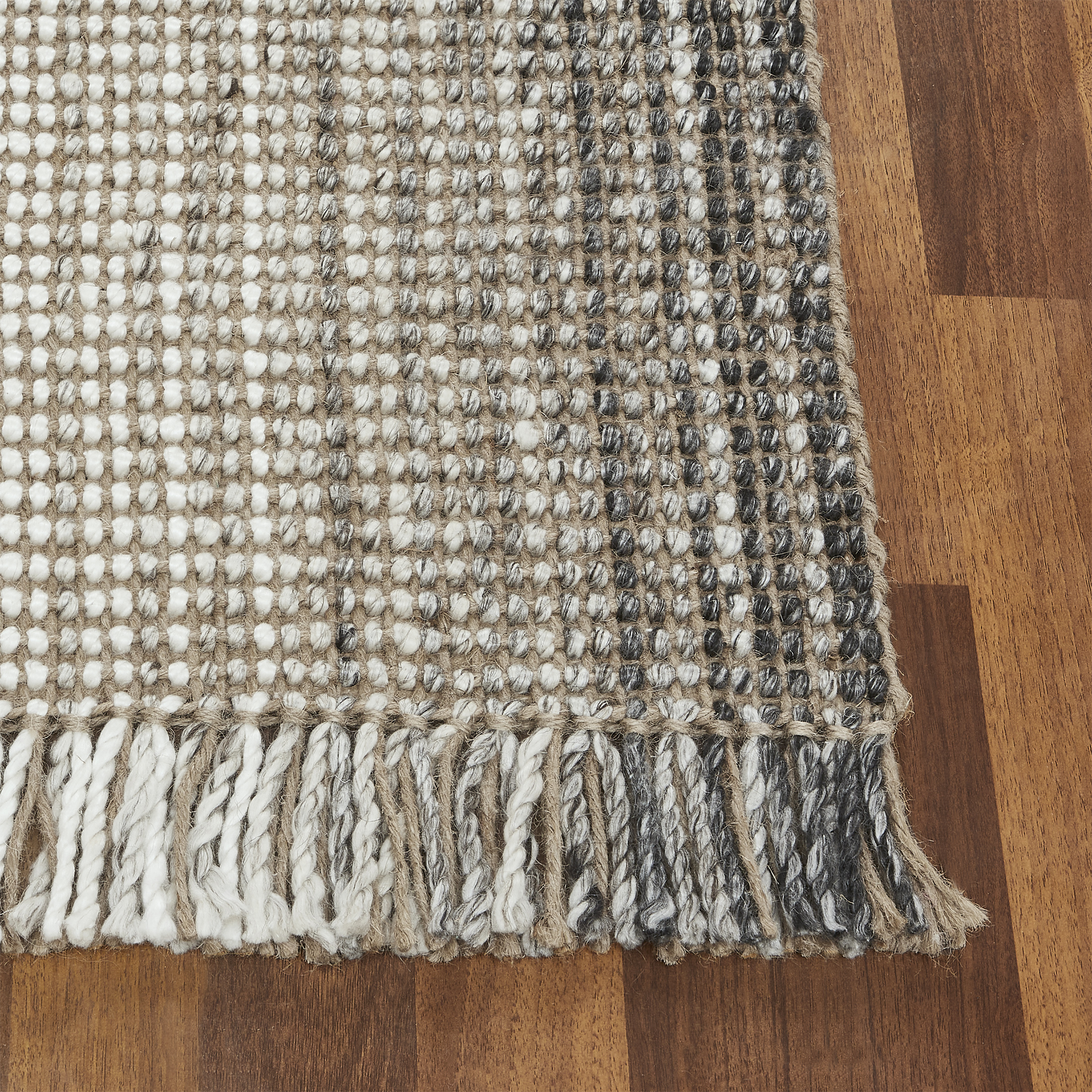 Better Homes & Gardens Ombre Natural Jute Indoor Area Rug, 2' x 3'