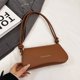 thumbnail image 1 of Bolso de mano con textura de nicho para la axila, primavera/verano 2025, nuevo bolso cuadrado pequeño con estampado de cocodrilo, elegante bolso bandolera para el día a día., 1 of 5