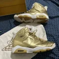 thumbnail image 3 of Size 10 - A i r-Jor-dan 6 Retro Pinnacle, 3 of 6