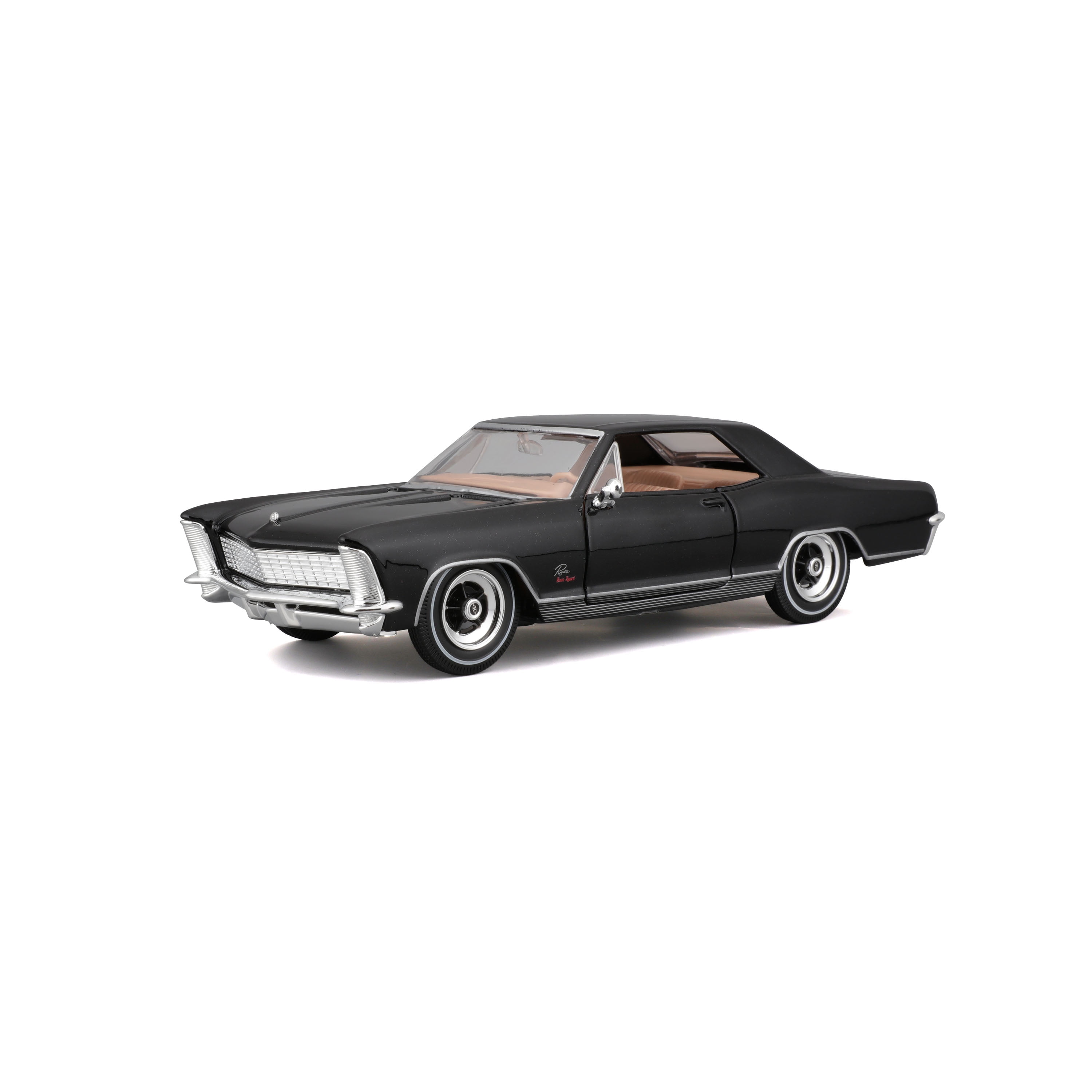 Maisto 1:24 Special Edition Collector Diecast Assorted Cars and Trucks (Styles Vary from Pictured)