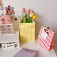 thumbnail image 4 of Bolsa de papel kraft a cuadros de colores, organizador de almacenamiento para el hogar, dulces, galletas, aperitivos, festival, regalo de Navidad, 23x15x8cm, 8 unidades, 4 of 4