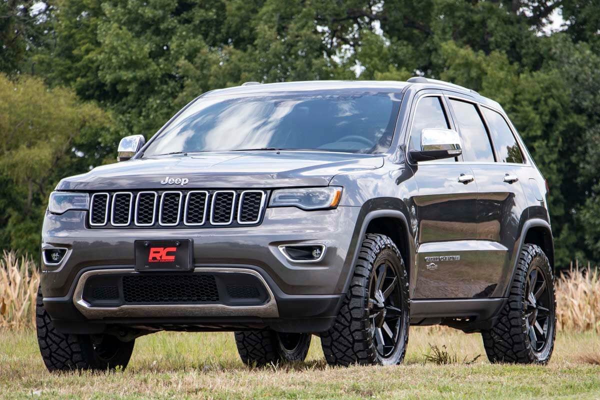 Rough Country 2.5 Lift Kit w/N3 Struts for 16-22 Jeep Grand Cherokee WK2 - 91430 Fits select: 2021 JEEP GRAND CHEROKEE LIMITED