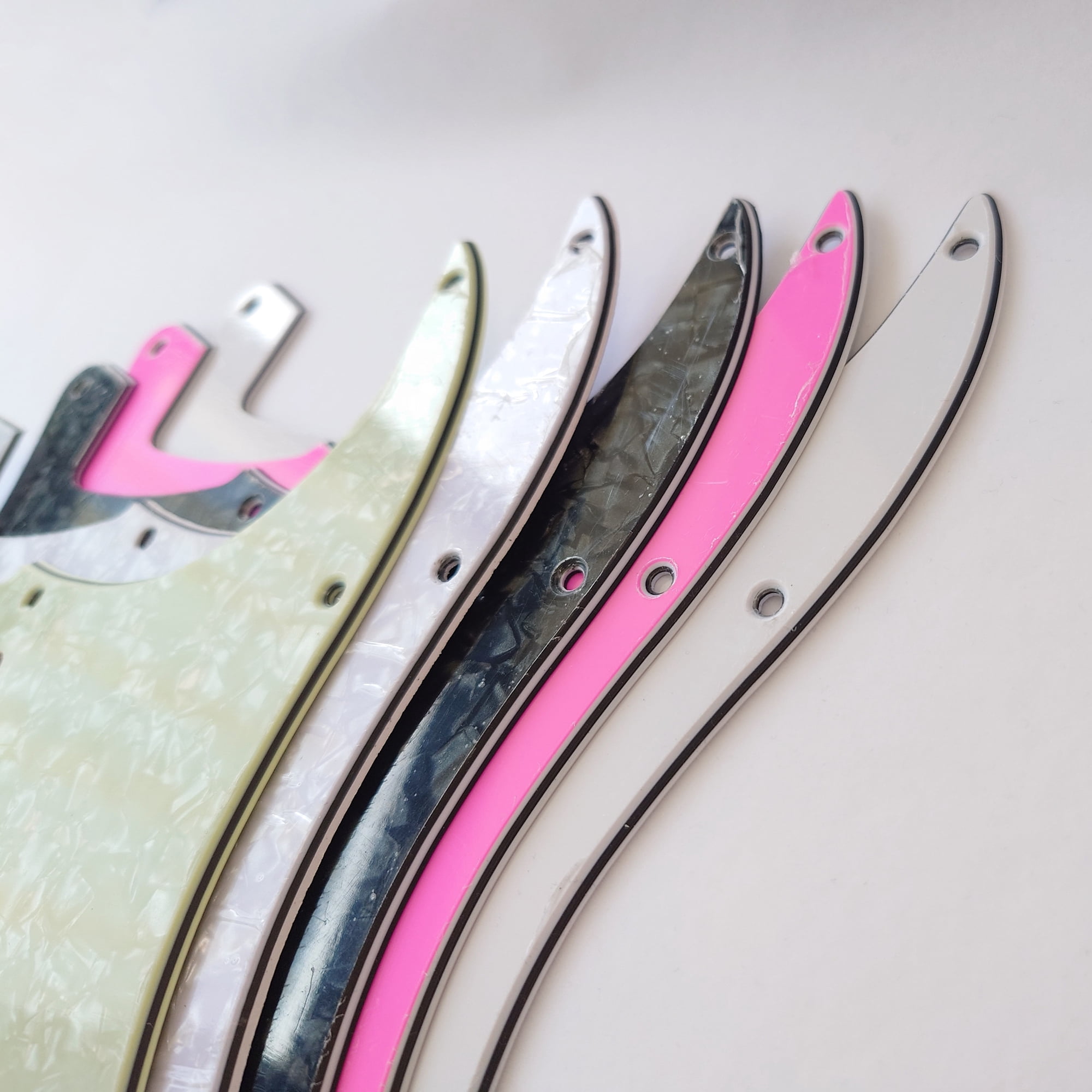 For Fit Fender Stratocaster HH Humbucker Pickup Strat Guitar Pickguard Replacement Parts with Mounting Screws 3 Ply