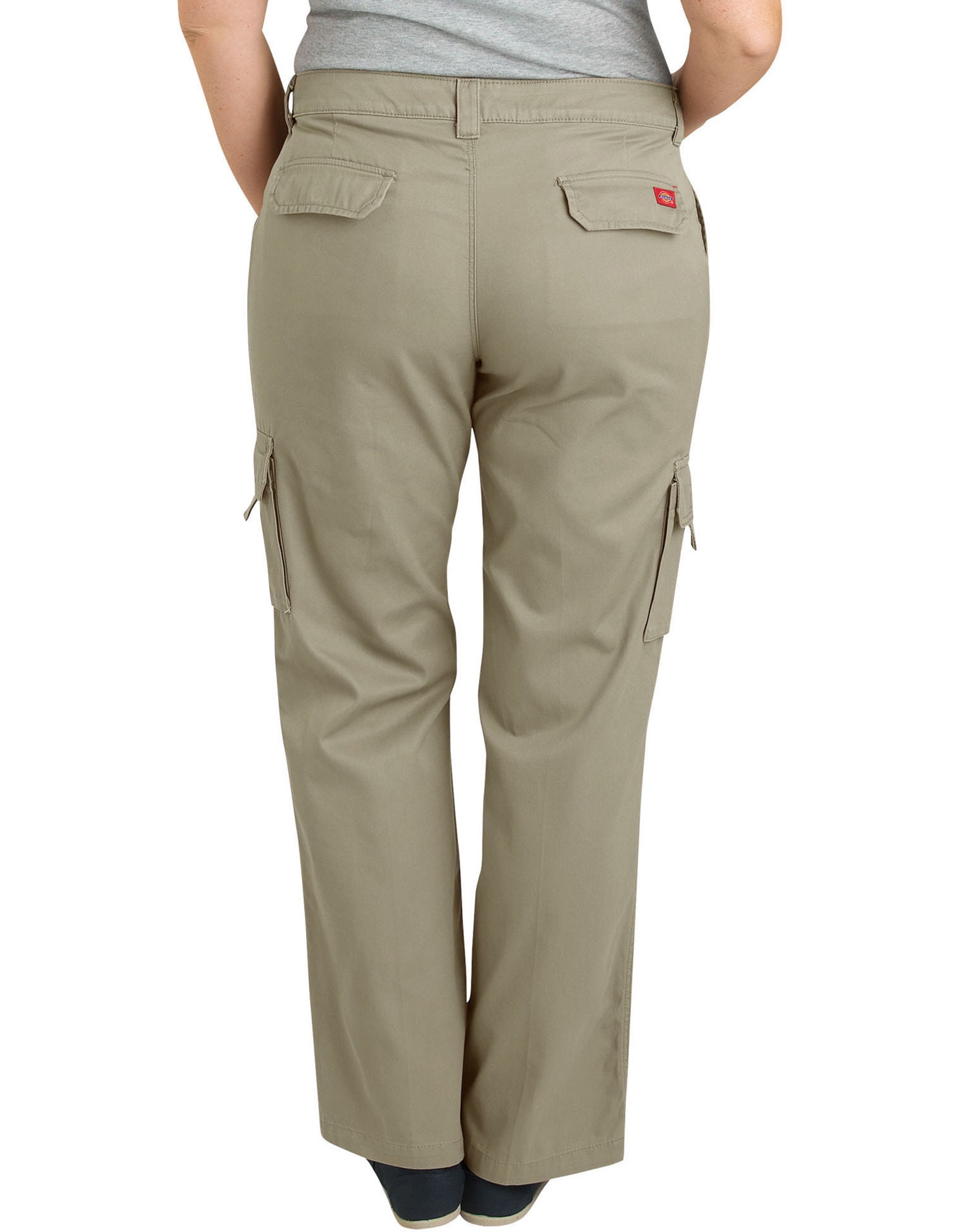 Women's Plus Size Relaxed Cargo Pants - Walmart.com
