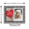 thumbnail image 3 of A Mamá En Nuestro Primer Marco De Fotos Del Día De La Madre | Capacidad Para Fotos De 3,5 X 5 | Decoración De Guardería Para Niño O Niña | Cuadros De Búfalo Blanco Y Negro - Ribete Blanco, 3 of 5