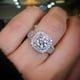 thumbnail image 5 of Fiudx Anillo de Diamantes, Elegante Accesorio Redondo Brillante, Tallas Ajustables 5-10, Joyería de Aleación de Moda, Regalo de Aniversario Perfecto, Símbolo de Amor Eterno, Empaque Opp Incluido., 5 of 6