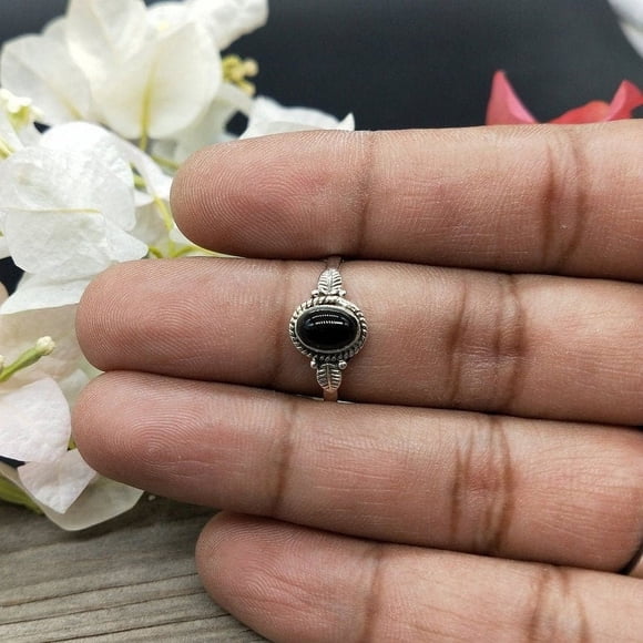 Chamunda Jeweller Stacking Blue Onyx Ring, 925 Sterling Silver