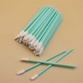 thumbnail image 1 of Nvzi 300 aplicadores de pinceles desechables para labios, aplicadores de lápiz labial negro, pinceles desechables para uñas, varitas de brillo de lápiz labial (verde), 1 of 3