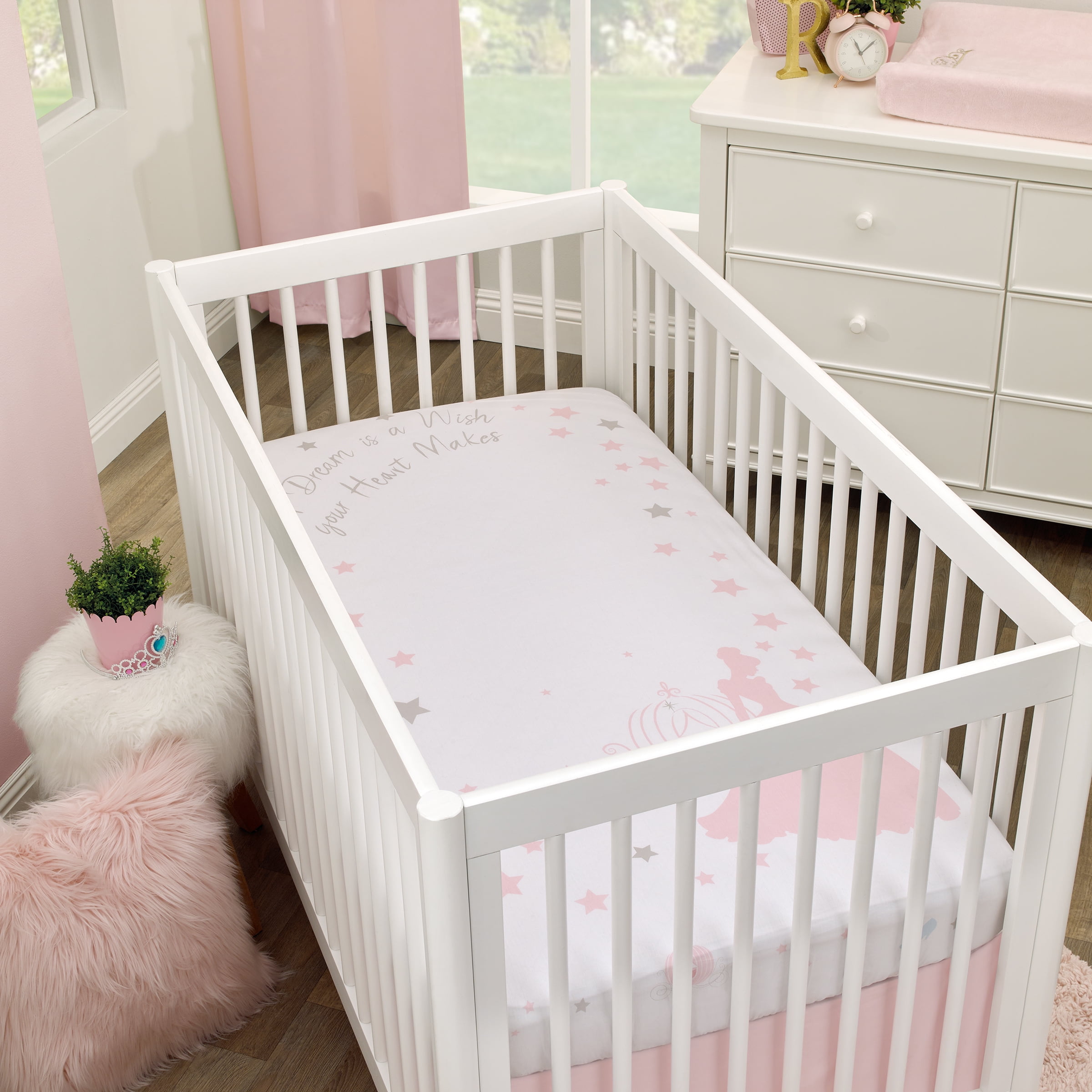 Disney Princess Enchanting Dreams Photo Op Nursery Fitted Crib Sheet