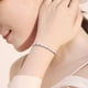 thumbnail image 3 of Pulsera ajustable para mujer con colgante de trébol de cuatro hojas y corazón que simboliza el amor y la suerte., 3 of 7