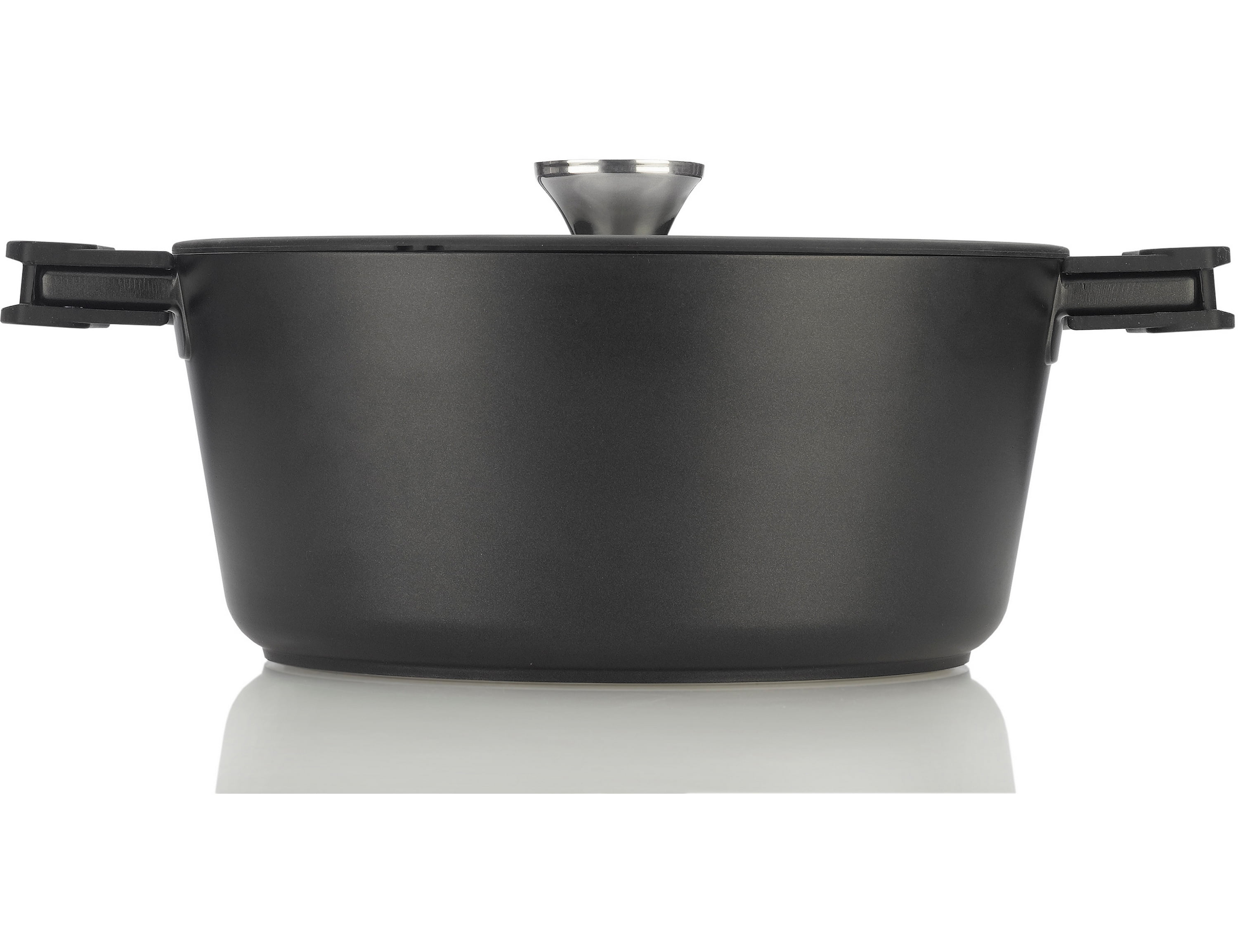 Zavor Noir Cast Aluminum Ceramic Nonstick Dutch Oven with Lid 7 qt - Black