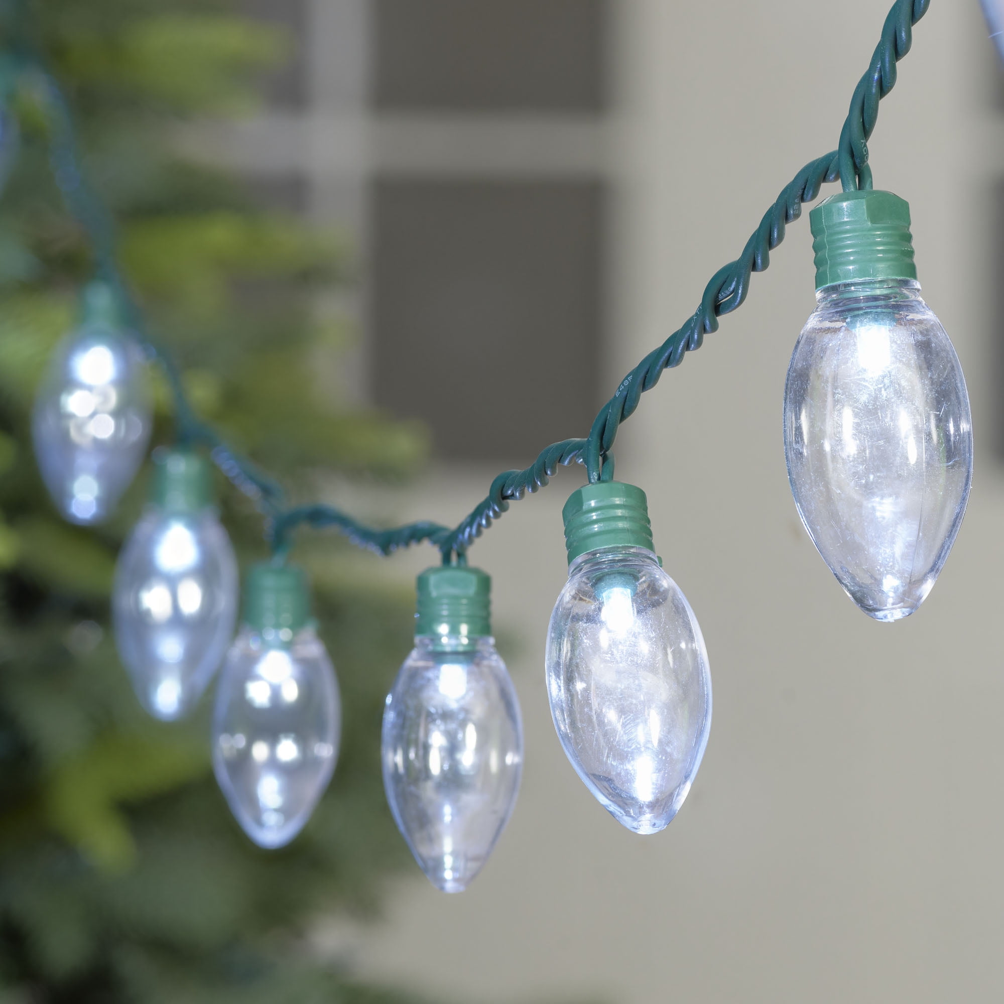 Indoor/Outdoor 100-Count LED Smooth C9 Christmas Lights, Cool White, 57', Holiday Time