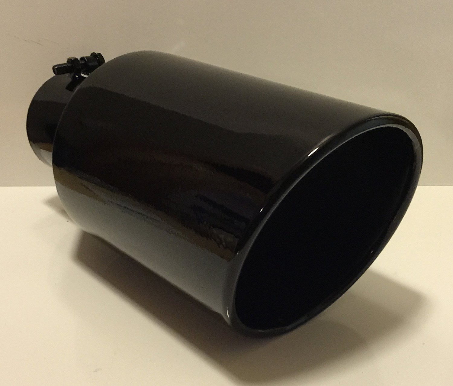 Black Bolt On Exhaust Tip Pipe for Diesel Truck 4" Inlet 7" Outlet 15" Long 