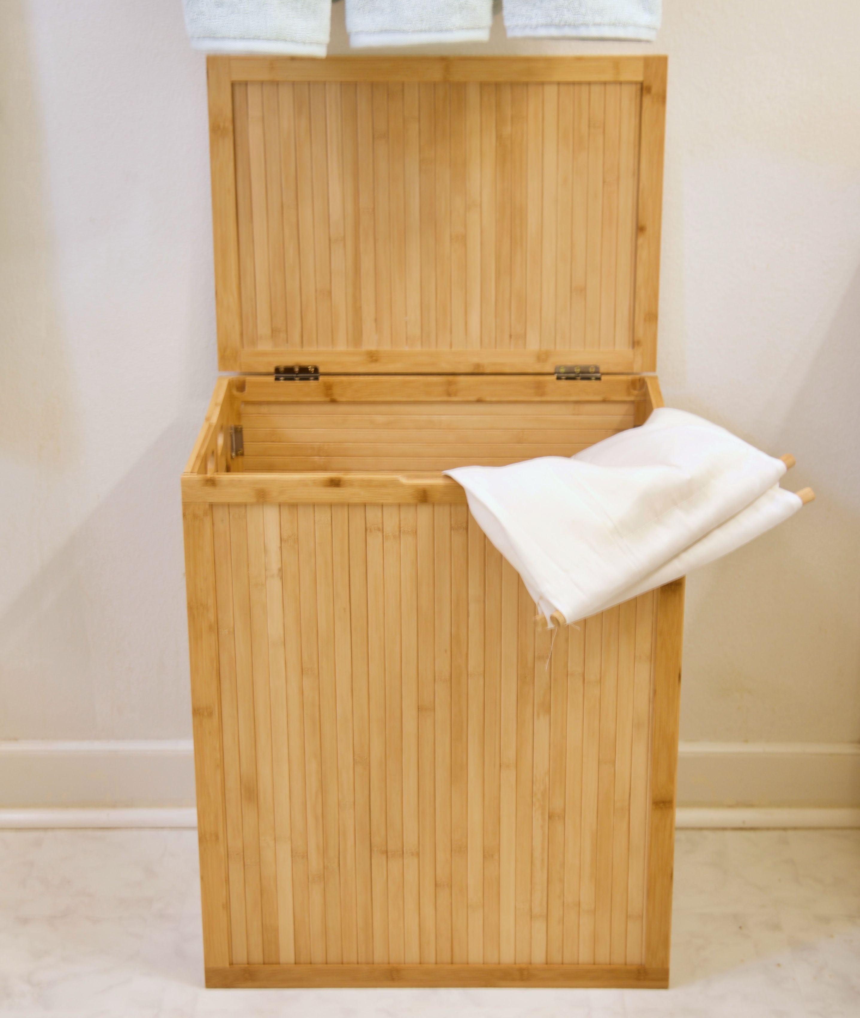 Eccostyle by CCL Solid Bamboo Folding Clothes Hamper with Removable Laundry Bag