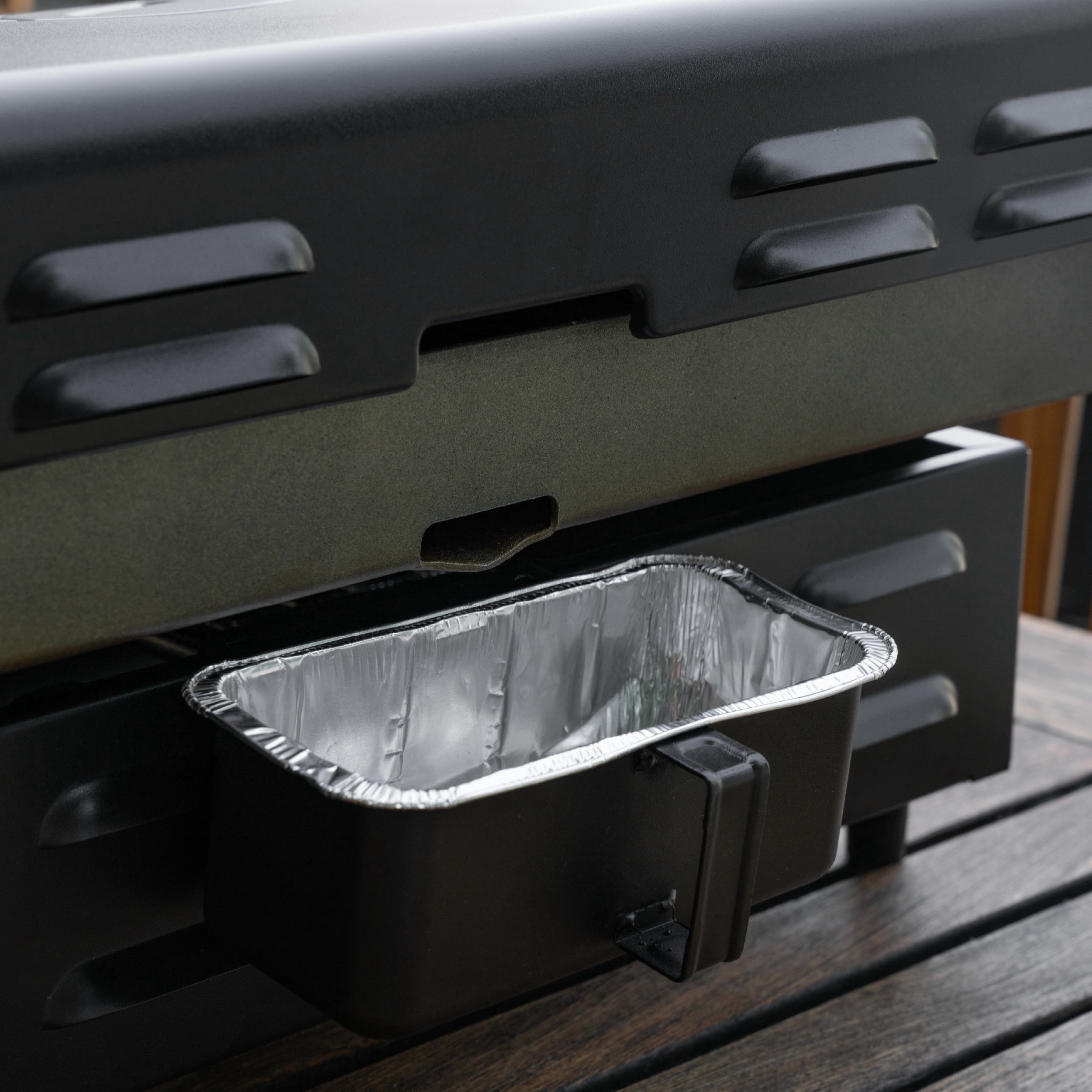 Blackstone OTG 2-Burner 22" Propane Omnivore Tabletop Griddle with Hood