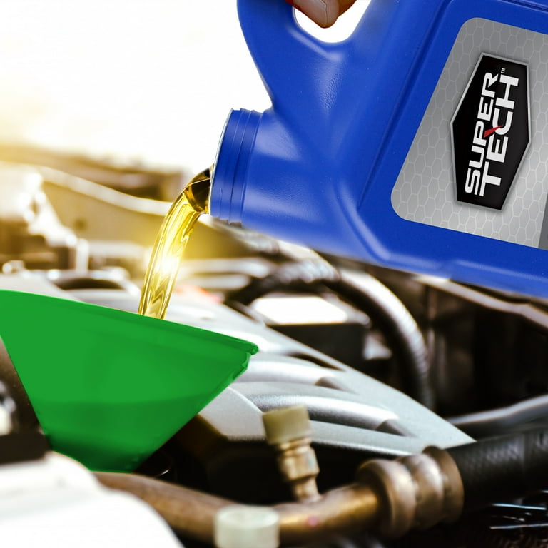 Super Tech Heavy Duty SAE 15W-40 Motor Oil, Diesel and Gasoline