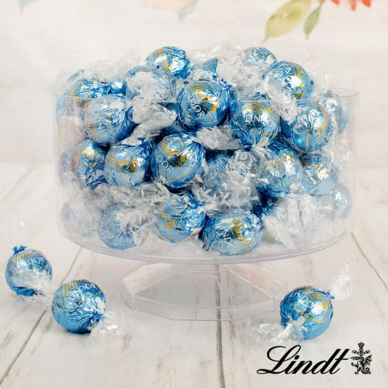 Light Blue Candy Buffet - (Approx 14lbs) Includes Hershey's Kisses