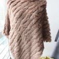 thumbnail image 3 of Chal envolvente Minnieouse sostenible para mujer abrigo de punto gris claro, 3 of 6