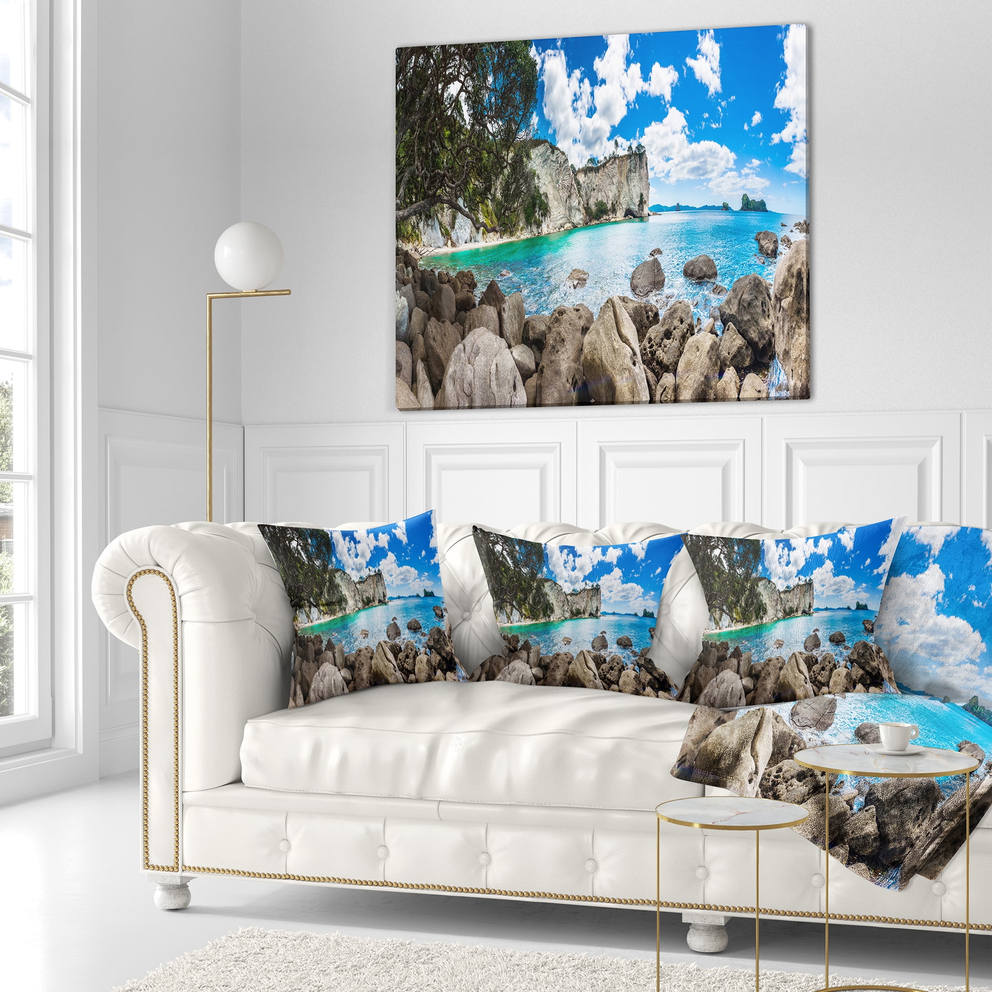 Designart Nestor Notabilis Kea Panorama - Seashore Throw Pillow - 16x16
