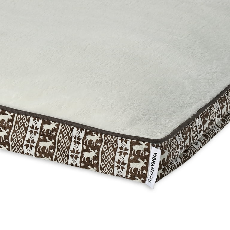 Vibrant Life Large Deluxe Gusset Pillow Dog Bed, Brown Chic Cabin