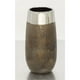 Benzara 42353 Vase Métallique Design en Céramique – image 1 sur 1