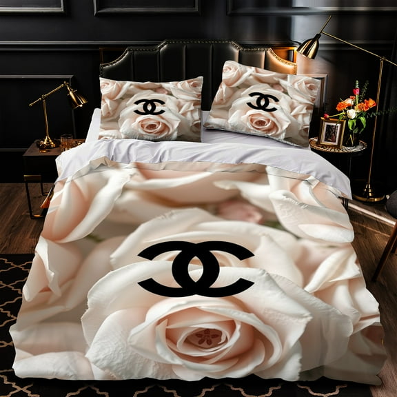 Chic 3-Piece Duvet Cover Set with Large Floral Pattern - Elegant Bedding for Modern Bedrooms