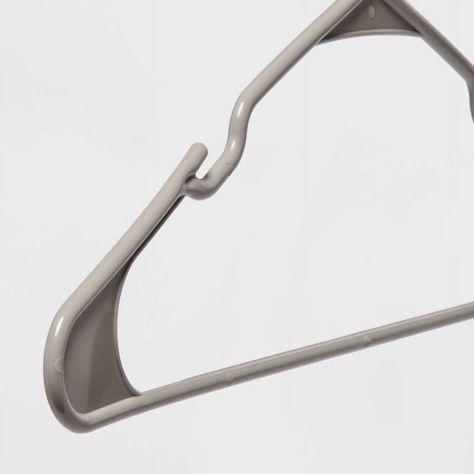 18pk Plastic Hangers White - Room Essentials™ : Target