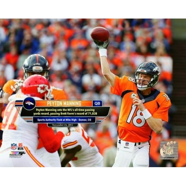 Peyton Manning sets the NFL's all-time passing yards record- November 15 2015 Photo Print (8 x