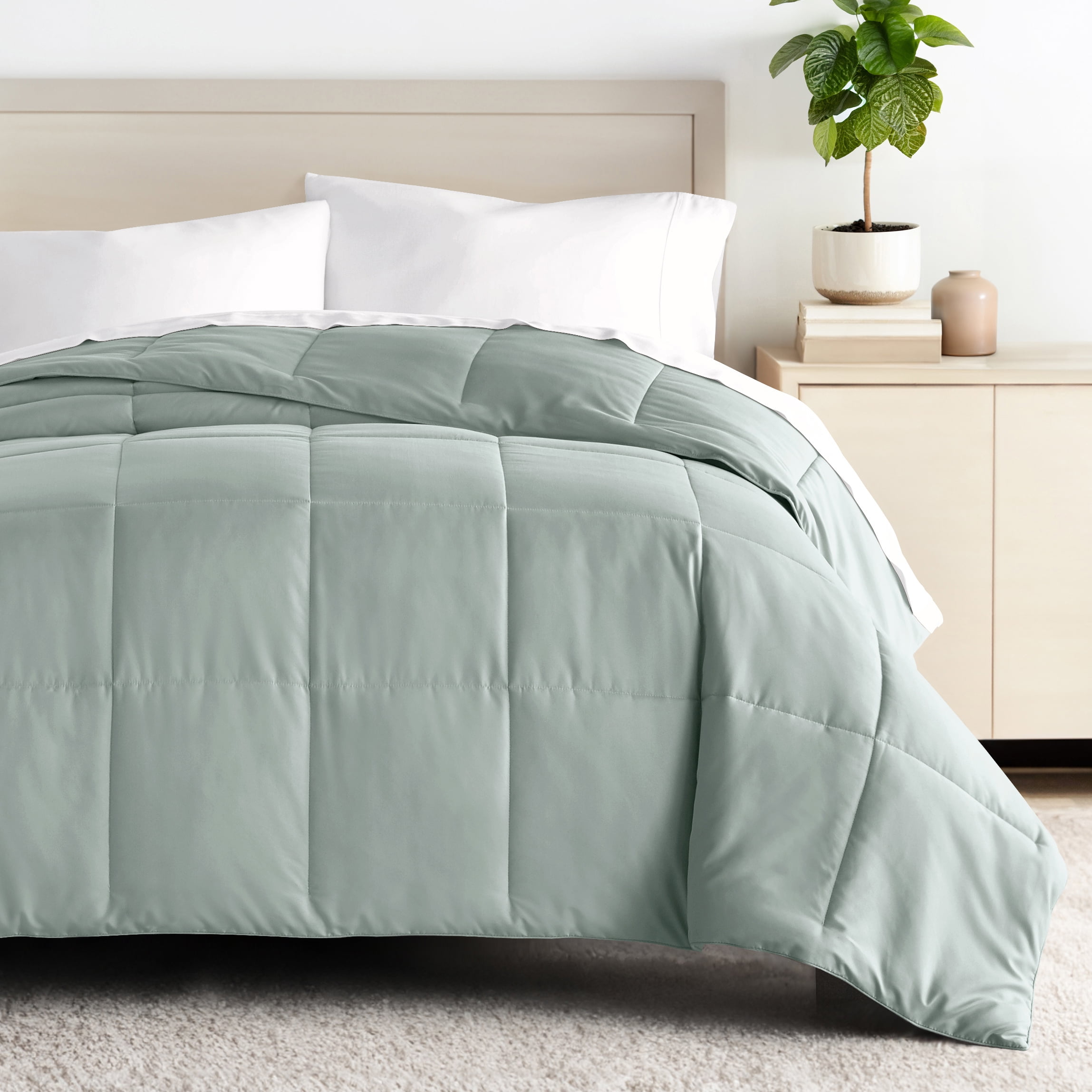 Breathable Cool Comforter All Season Lightweight Down-Alternative Solid Eucalyptus Green for King Size Bedding by Comfort Canopy