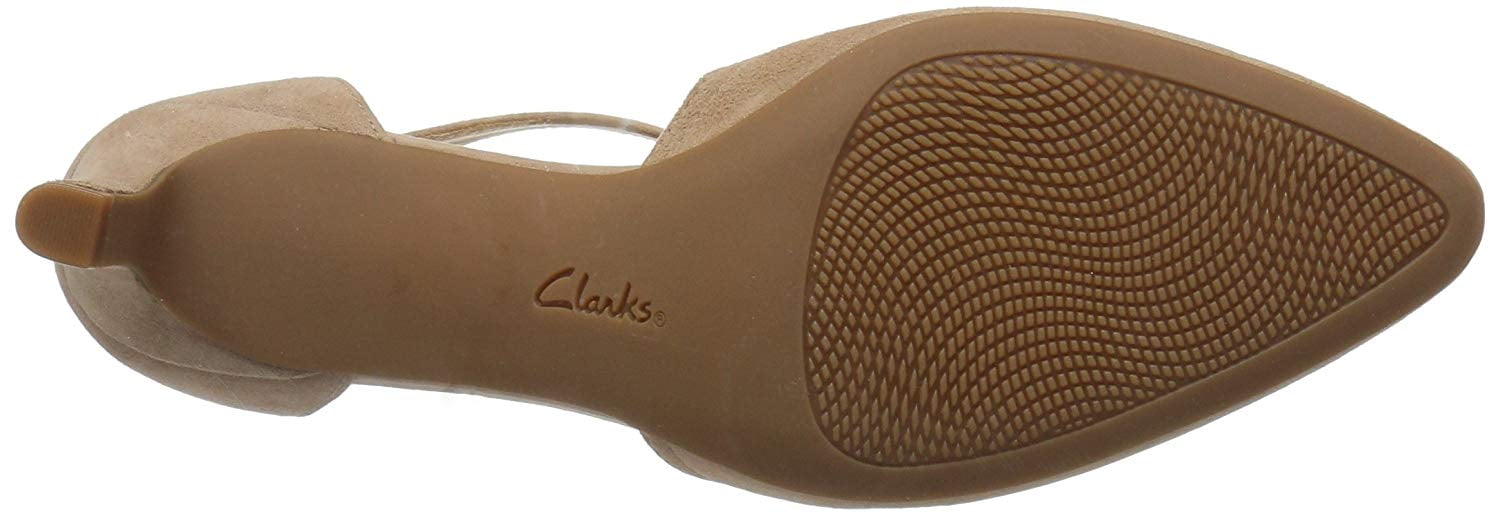 clarks calla lily pump