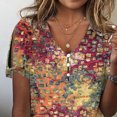 thumbnail image 5 of Camiseta de verano para mujer con hombros descubiertos y manga corta con estampado floral y cuello en V con botones para mujer, 5 of 5