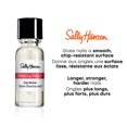 thumbnail image 2 of Sally Hansen Fortifiant Hard as Nails®, protège contre l'écaillage et les fissures, obtenez des ongles plus longs, plus forts et brillants., 2 of 5