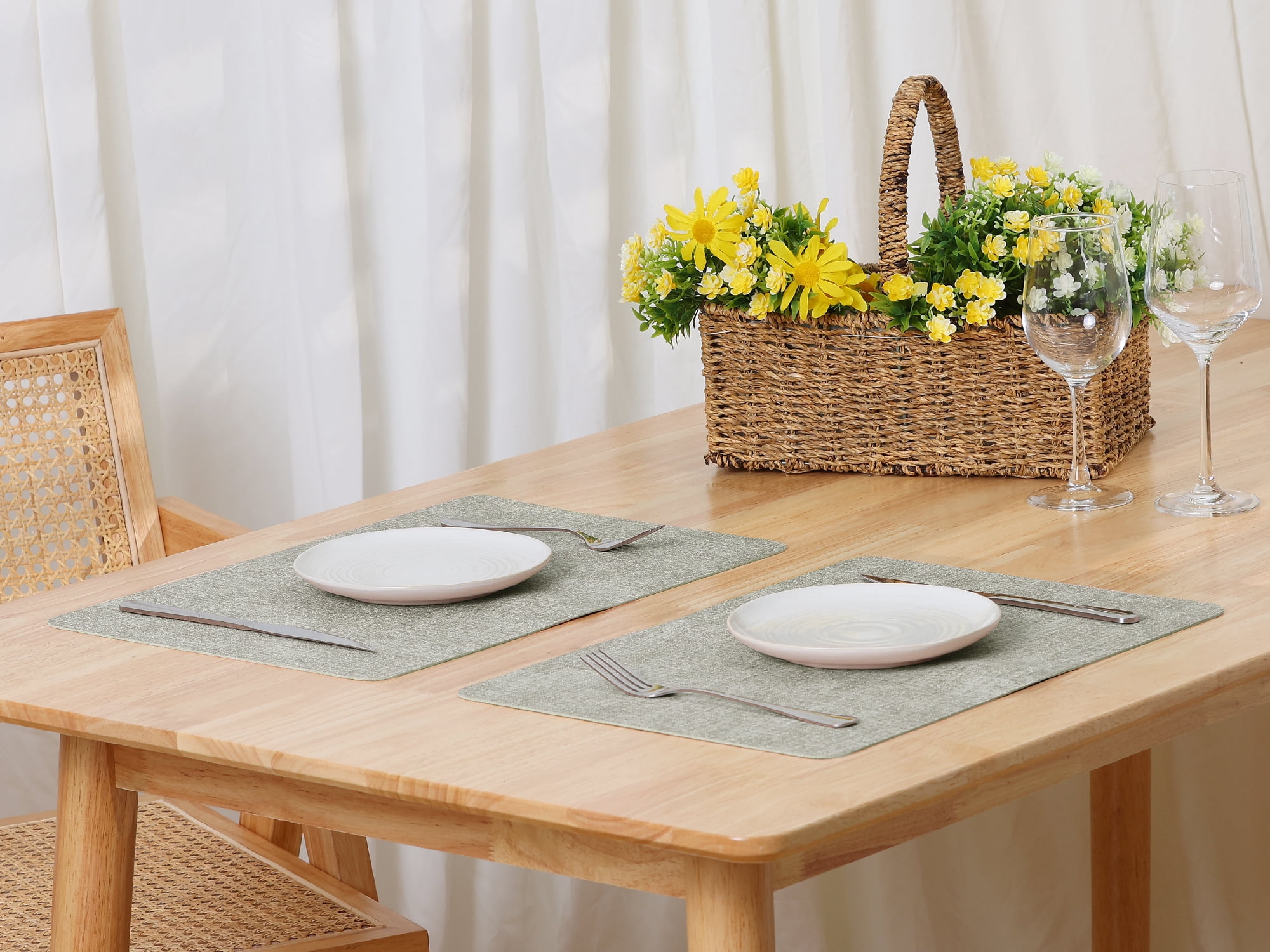 Unique Bargains Set of 6 Faux Leather Heat Resistant Waterproof Dining PU Place Mats Light Grey