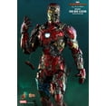 thumbnail image 2 of Figura Coleccionable Hot Toys Spider-Man: Far From Home - Mysterio's Iron Man Illusion 1:6 de Escala Hot Toys SIXTH SCALE FIGURE, 2 of 8