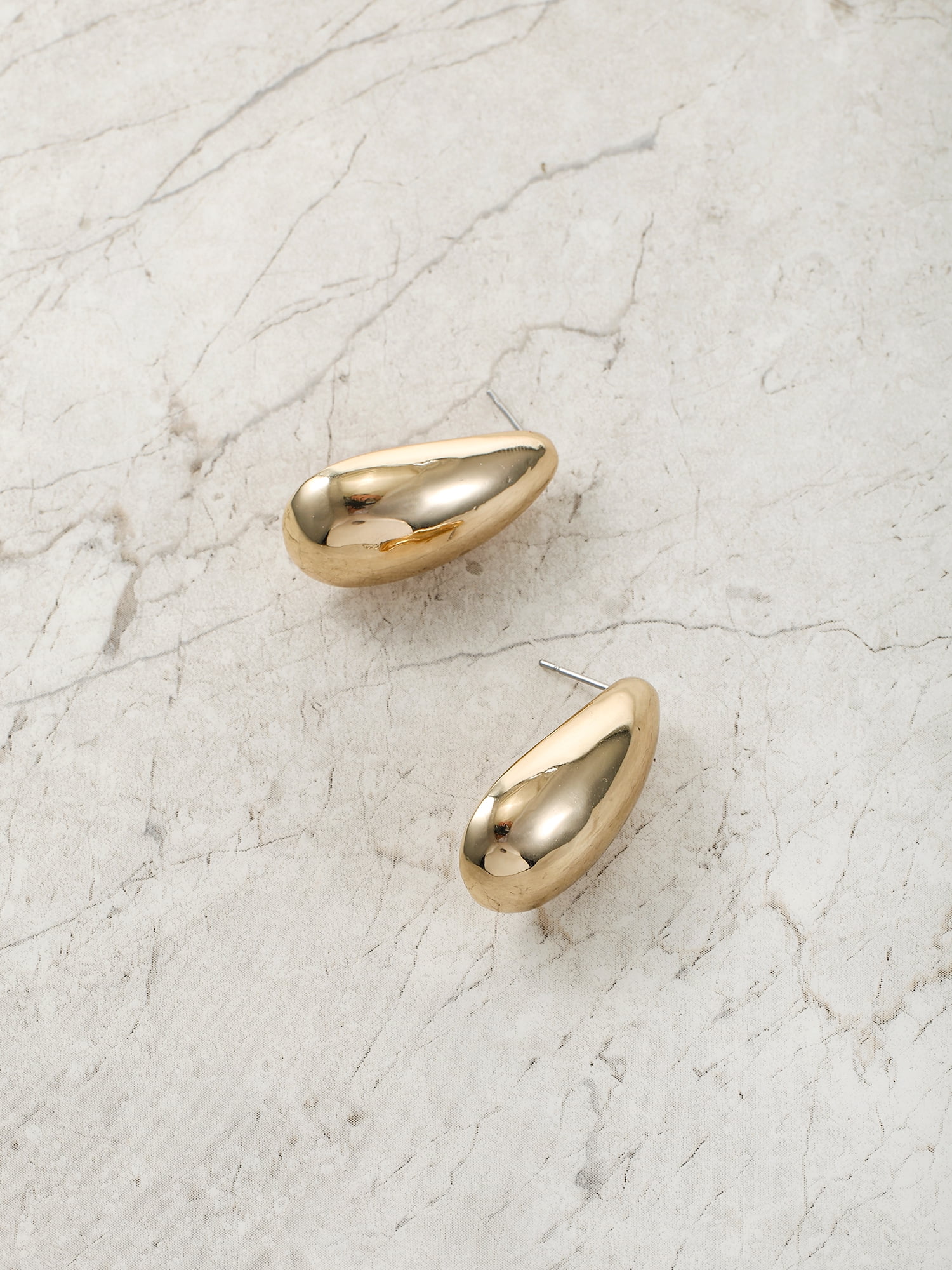 Time and Tru Goldtone Oval Drop Earring, 1 Pair