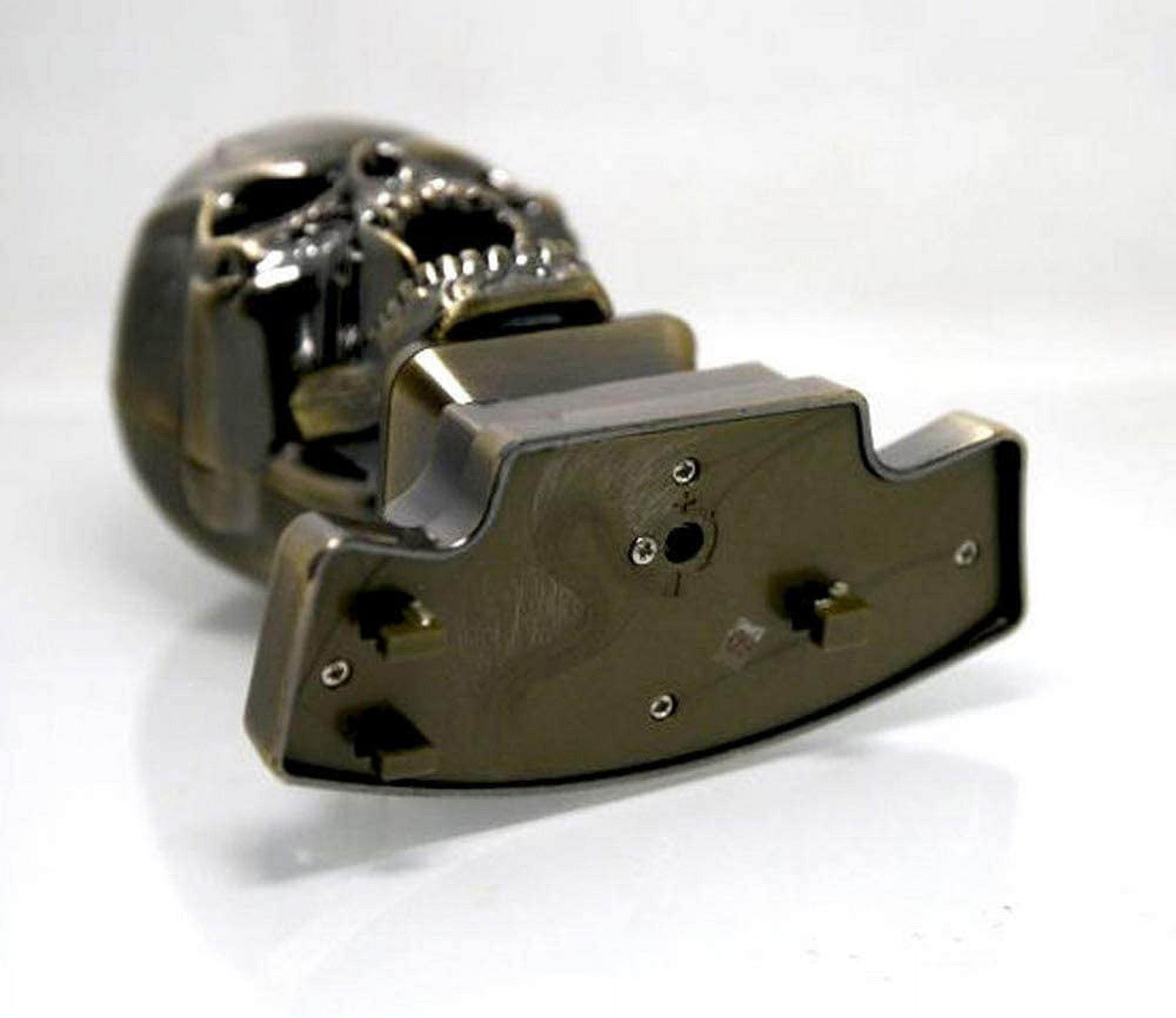 Piioket Skull Skeleton Shaped Cigar Cigarette Lighter Refillable Butane Gas Normal Flame Lighter with Ashtray Ash Tray
