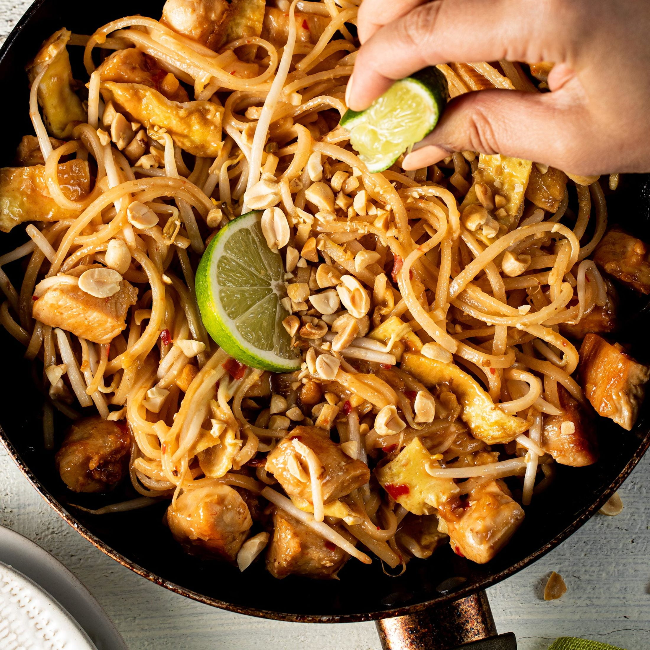 (4 pack) Thai Kitchen Gluten Free Gluten Free Pad Thai Noodle Kit, 9.0 oz Box