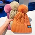 thumbnail image 3 of Gorro de lana cálido con forro polar para mujer, gorro de invierno para mujer, gorro de punto con bola de pelo a la moda, gorro de estilo coreano, a la moda, resistente al frío y engrosado,, 3 of 6