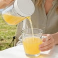 thumbnail image 4 of zhangmingg Manual Portable Handheld Juicer with Built-In Strainer and Cup for Fresh and Kitchen Convenience, 4 of 5