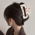 thumbnail image 3 of Cloud Claw Clips, Hair Claw Clips Women, Cozy Flexible Claw Design Strong Hold Claw Clips for Thick Thin Fine Hair for Women and Girls, 3 of 5
