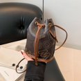thumbnail image 4 of Bolso elegante para mujer, bolso tipo cubo con cordón de PU de gran capacidad para viajes al aire libre, 4 of 4