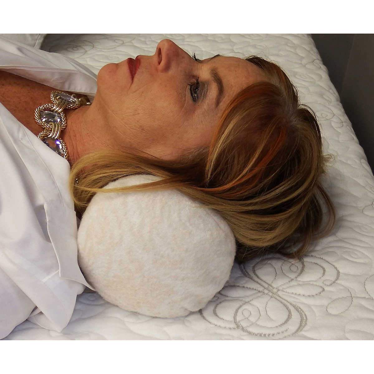 StaminaFibre Ergonomic Neck Roll Pillow Walmart Canada