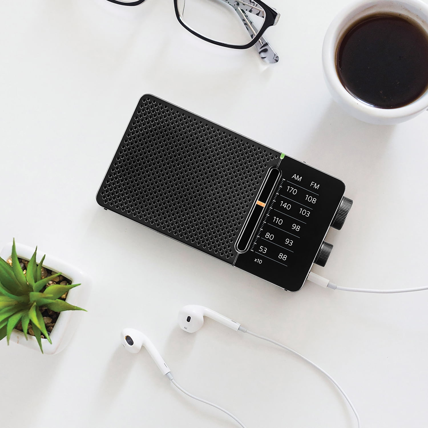 Sangean Portable AM/FM Pocket Digital-Tuning Radio, SR-36PT