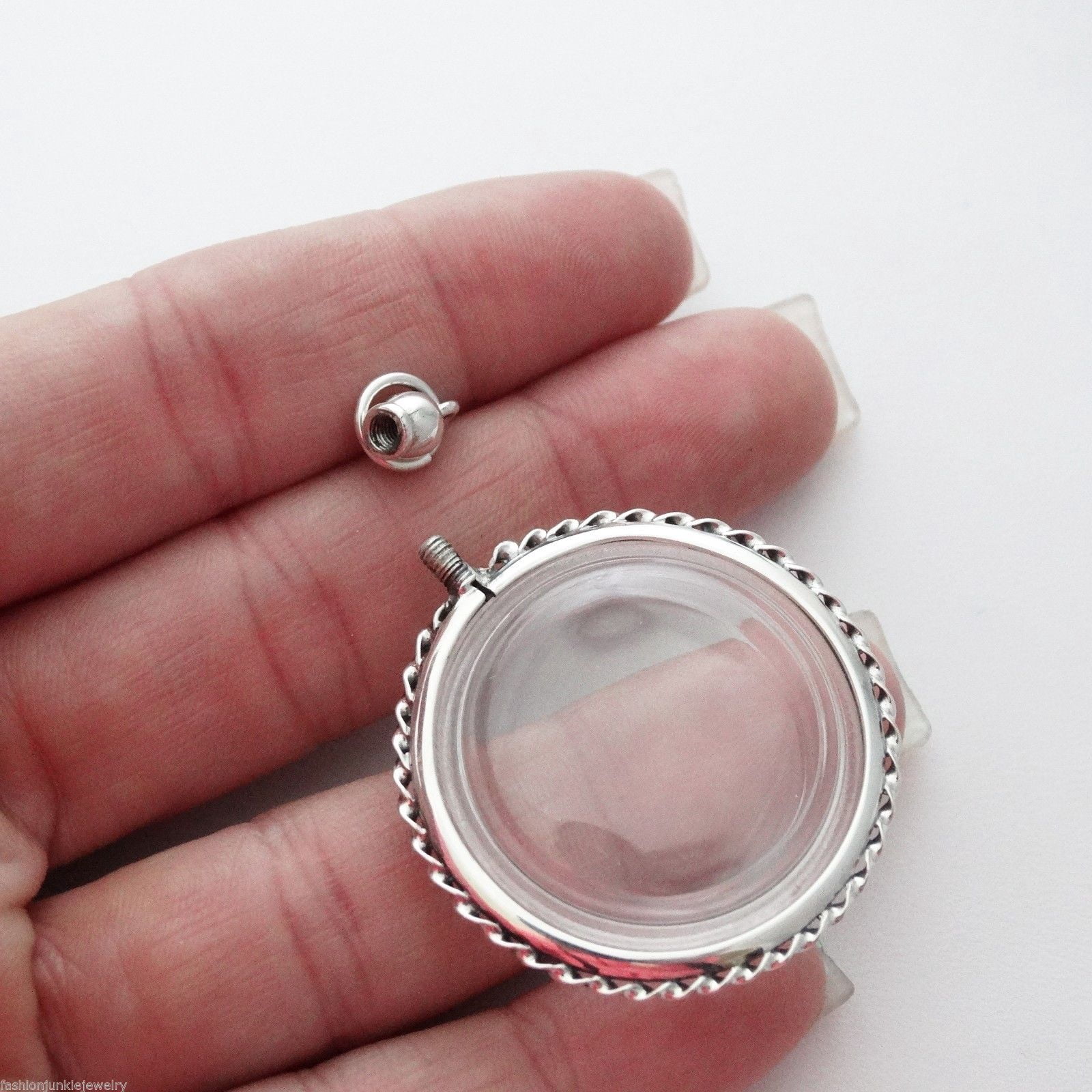 Clear Locket - 925 Sterling Silver - Cherished Items Keepsakes Floating Locket, 18" Snake Chain