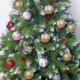 thumbnail image 3 of Adorno De Bolas Navideñas - Bolas Navideñas Irregulares Inastillables De 60 Mm / 30 Mm, 26 Piezas, 3 of 5