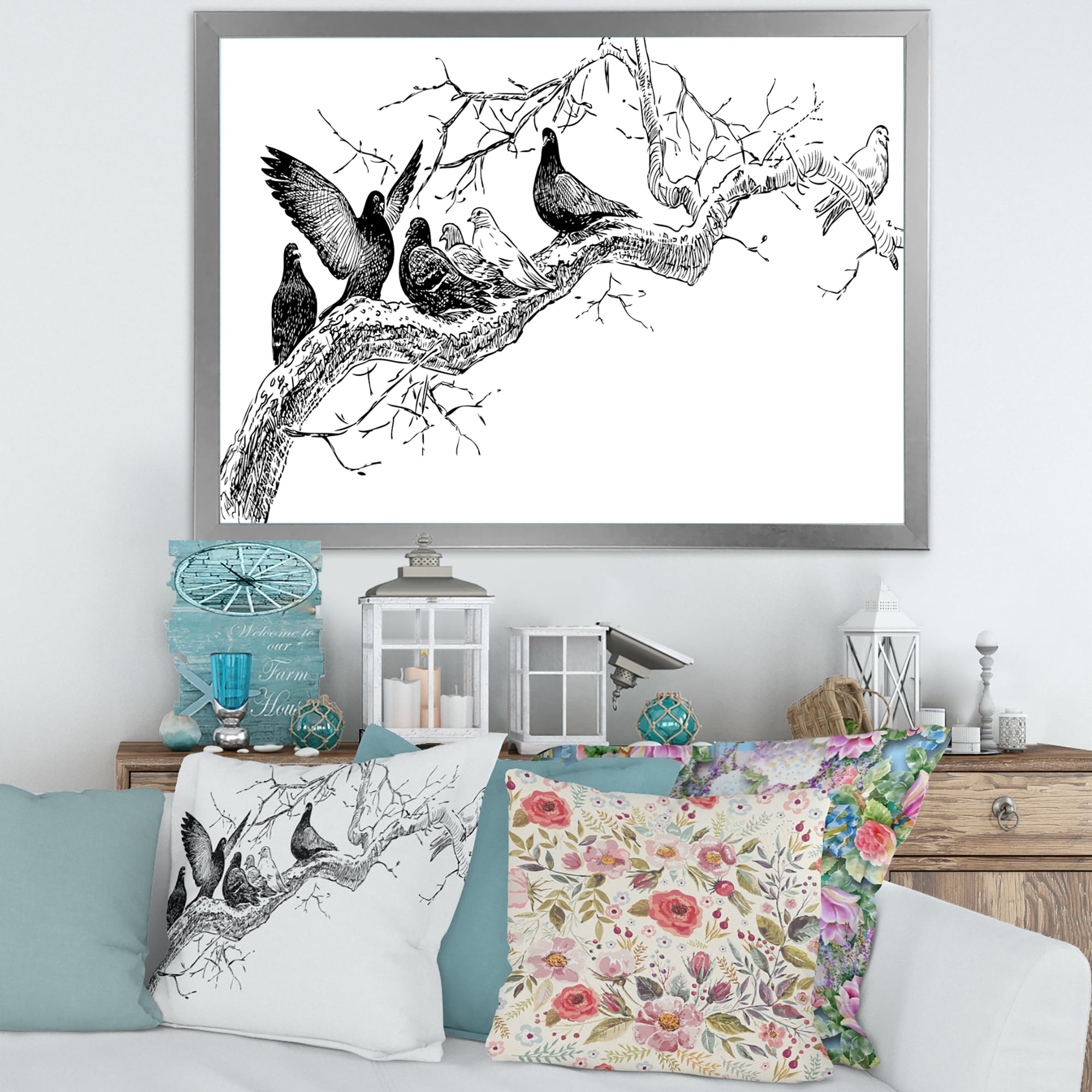 Designart 'Pigeons Sitting On The Tree Branch' Traditional Framed Art Print