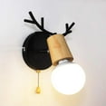 thumbnail image 1 of Aplique de pared de madera con asta de ciervo negra de estilo escandinavo con encanto nórdico para la decoración de tu hogar con interruptor de tiro, 1 of 5