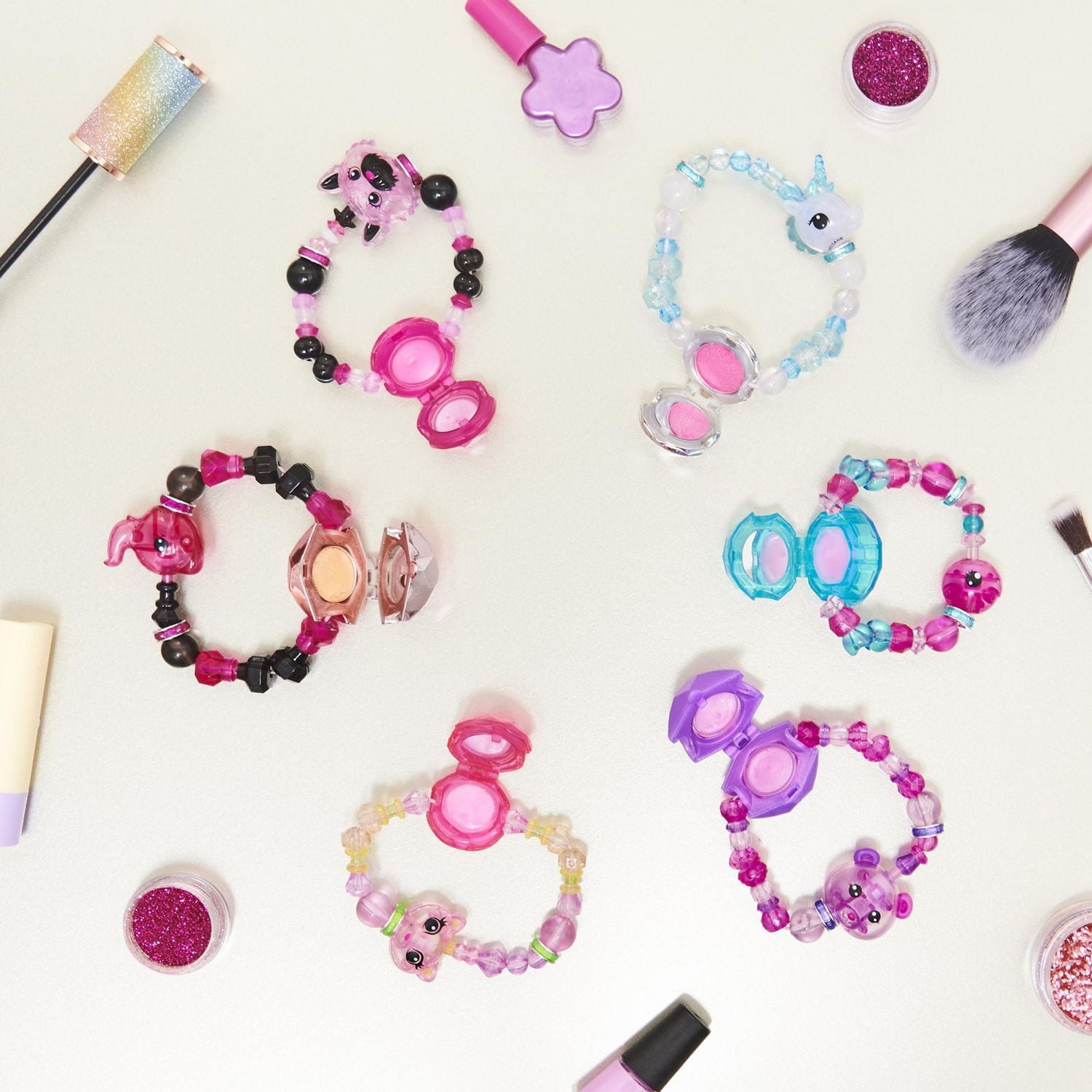 Twisty Petz Beauty, Série 6, Bracelet à collectionner Blinglivia Alpaca avec vernis à ongles, pour les enfants à partir de 4 ans