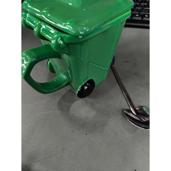 Trash Can Shaped Ceramic Mug with Lid Funny Recycling Bin Coffee Cup Gift for Office Coworker Desk