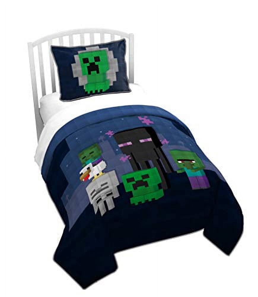 Jay Franco Kids Minecraft Creeper Blue 100% Microfiber Quilt, Twin